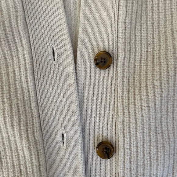 Wilfred aritzia cardigan size m great condition - Picture 6 of 7